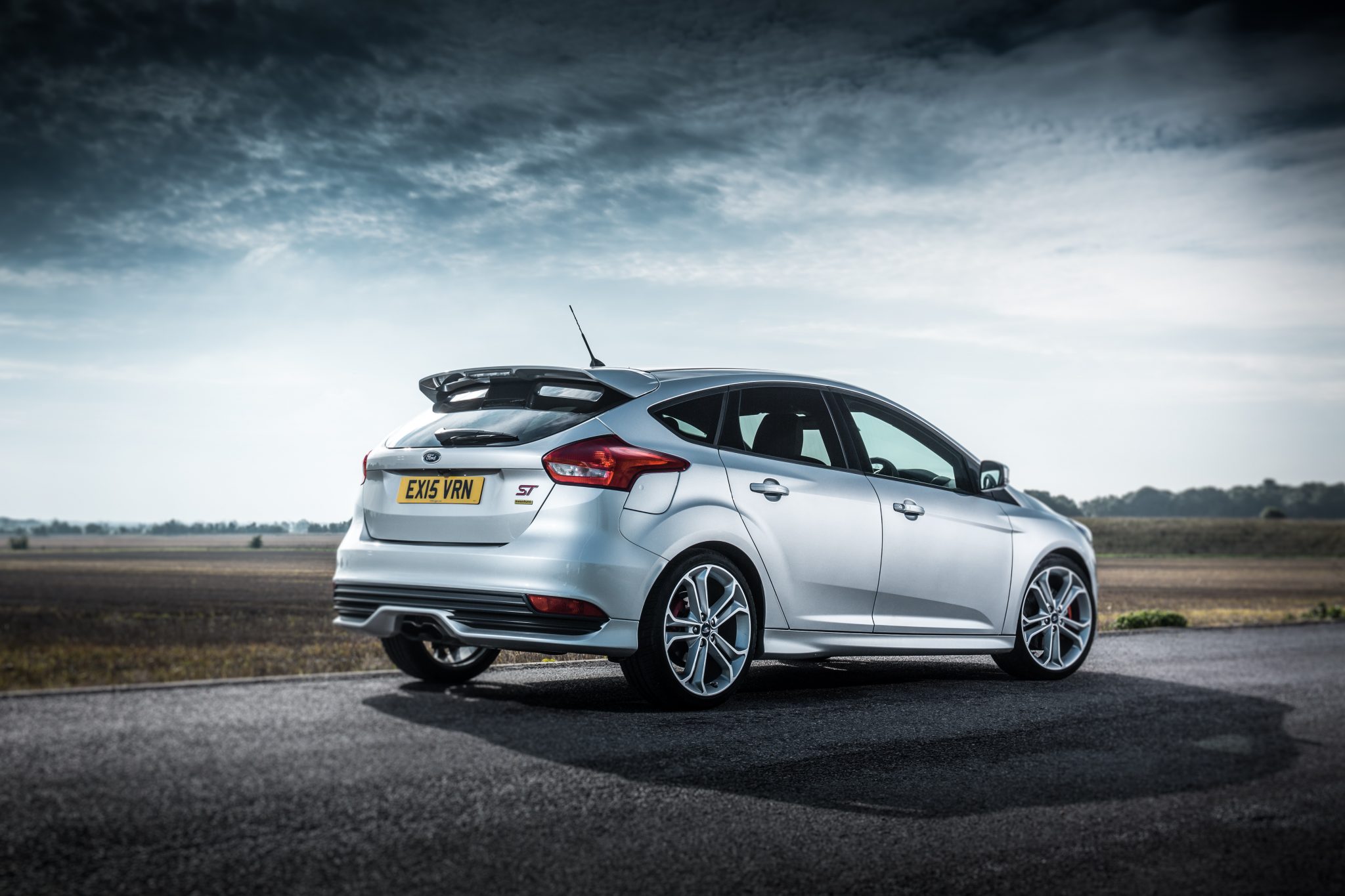 Demand For New Ford Focus ST More Than Doubles As Diesel Powershift ...